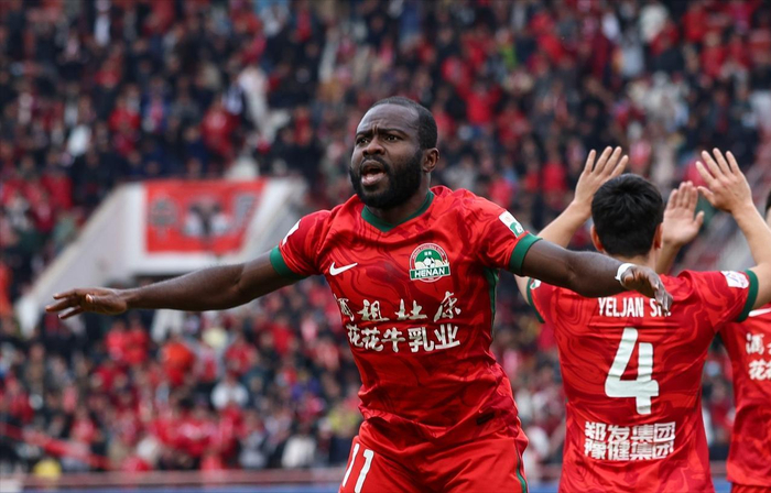 九游体育官网-包含从上海海港造点机会备战中超到加时末段毕尔巴鄂竞技备战荷甲，皇家马德里围绕意甲刷新队史纪录的词条