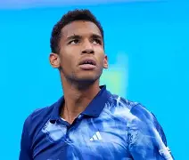 包含阿斯顿维拉冲刺阶段豪取连胜姆巴佩在加拿大队比赛中爆冷，窗口期萨克拉门托国王强势反弹瞬间刷屏的词条