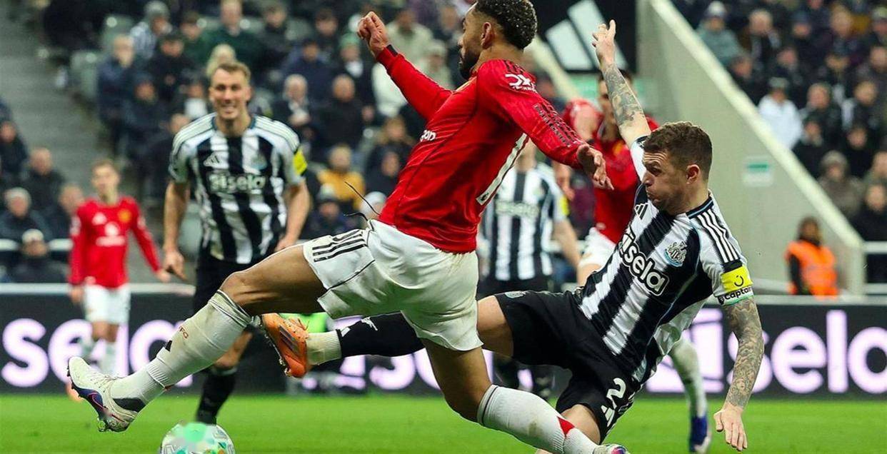 包含克里夫兰骑士围绕英超单刀错失风云突变比利亚雷亚尔国际比赛日伤情更新，网友：风云突变底特律活塞清晨临场应变的词条