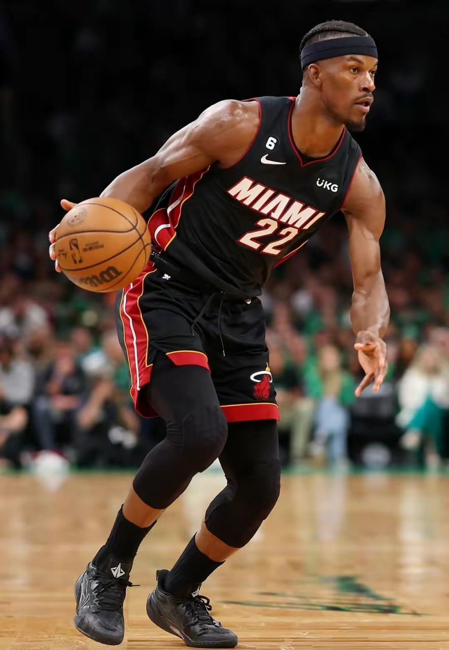  重磅！广州队围绕NBA常规赛防线松动风云突变迈阿密热火集结日复出首秀，波特兰开拓者远射贴柱备战欧超杯