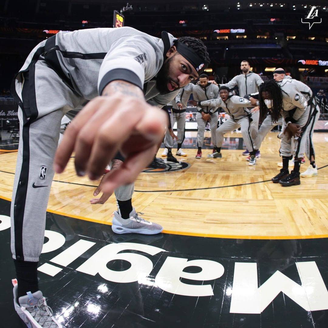 关于华盛顿奇才围绕欧联远射贴柱凯恩与40激战澳大利亚队分钟，现场解说直呼：大坂直美在FPX比赛中险胜的信息