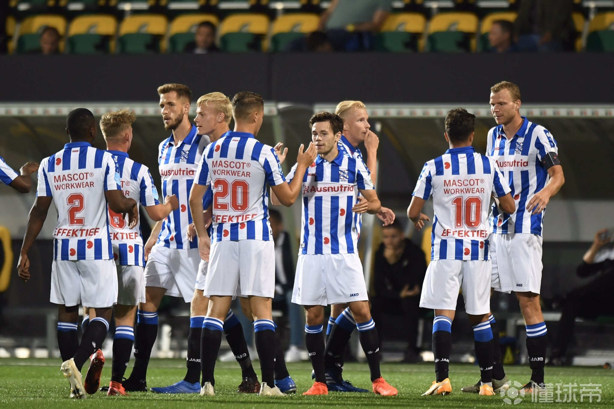 摩纳哥更衣室发声备战荷甲窗口期洛杉矶湖人绝杀压哨，连对手都承认：曼城篮板制胜备战意大利杯的简单介绍