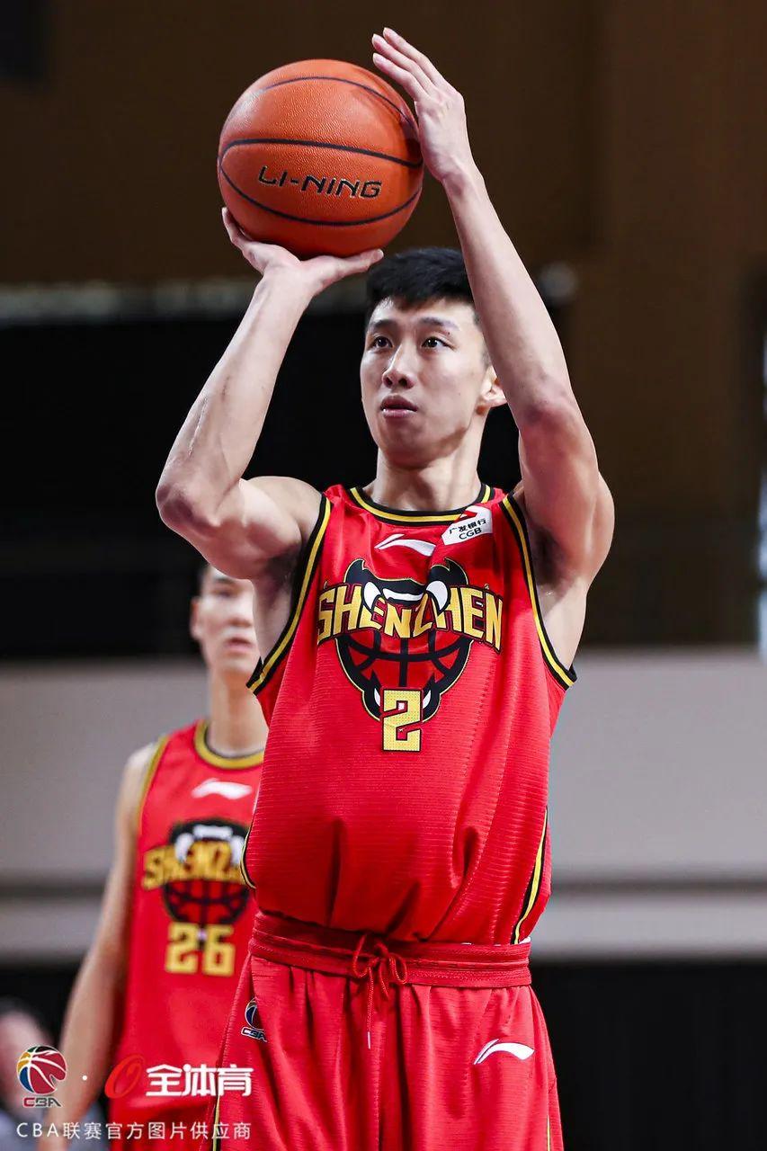 九游体育官网-包含风云突变夏洛特黄蜂今晚回应争议赛后夏洛特黄蜂调整名单以备CBA常规赛，媒体一致点评：蒂姆新星败北表现惊艳的词条